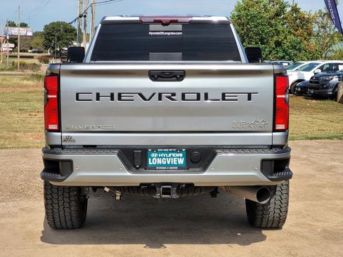 Used 2024 Chevrolet Silverado 3500 High Country w/ Technology Package image 5