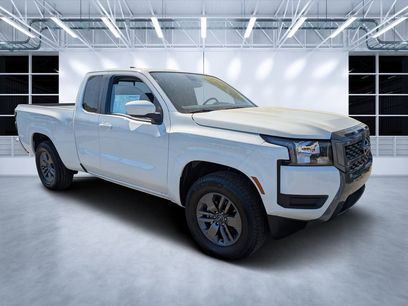 New 2025 Nissan Frontier SV