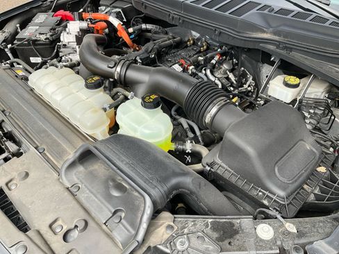 Used 2024 Ford F150 Lariat w/ Equipment Group 502A High AWD/4WD image 29