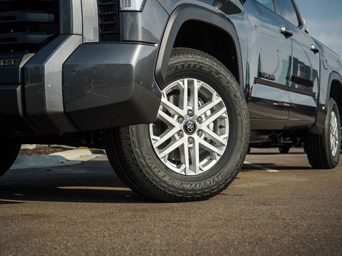 New 2026 Toyota Tundra SR5 image 6