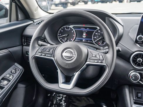 Used 2025 Nissan Sentra SV w/ Trunk Package FWD image 17