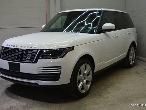 Used 2018 Land Rover Range Rover HSE image 2