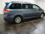 Used 2014 Toyota Sienna XLE image 4