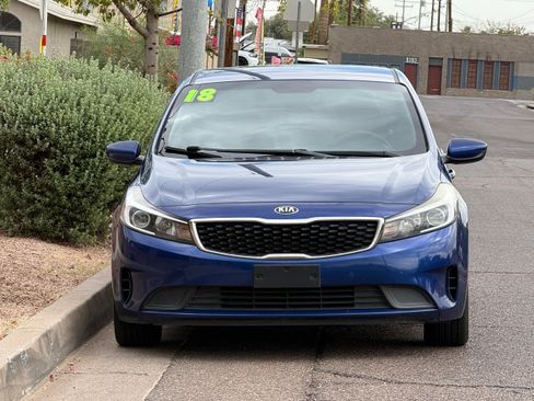 Used 2018 Kia Forte LX w/ LX Popular Package FWD image 2