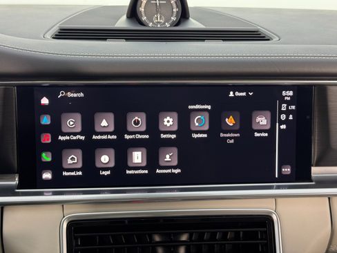 Used 2023 Porsche Panamera Platinum Edition image 27