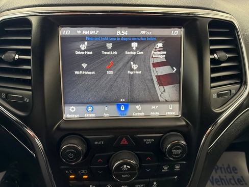 Used 2018 Jeep Grand Cherokee Limited AWD/4WD image 16