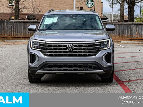 Used 2025 Volkswagen Atlas SE FWD image 12