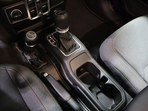 New 2026 Jeep Gladiator Sport AWD/4WD image 21