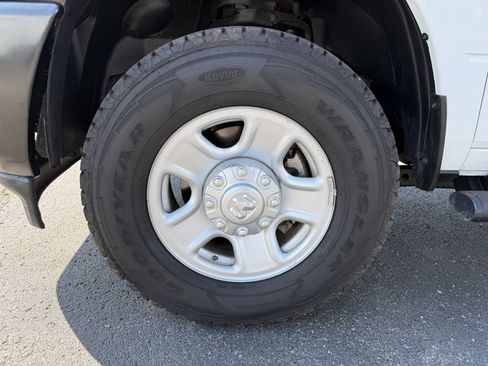 Used 2023 RAM 2500 Tradesman AWD/4WD image 35