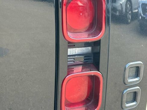 Used 2022 Land Rover Defender 110 S AWD/4WD image 35
