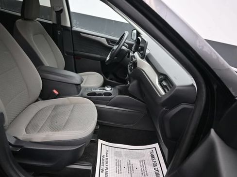 Used 2022 Ford Escape SE w/ Convenience Package AWD/4WD image 9