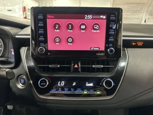 Used 2021 Toyota Corolla SE FWD image 24