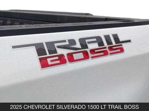 Used 2025 Chevrolet Silverado 1500 LT Trail Boss w/ Protection Package AWD/4WD image 26