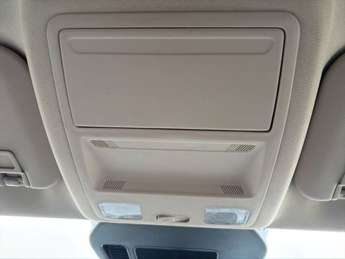 Used 2020 Ford Escape SEL image 37