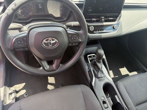 Used 2024 Toyota Corolla LE FWD image 10