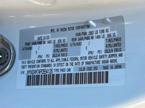 Used 2023 MAZDA MX-5 Miata Grand Touring image 32