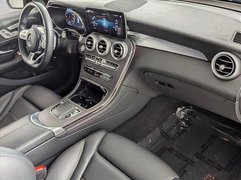 Used 2022 Mercedes-Benz GLC 300 image 24