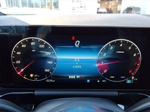 Certified 2025 Mercedes-Benz GLA 250 4MATIC image 23