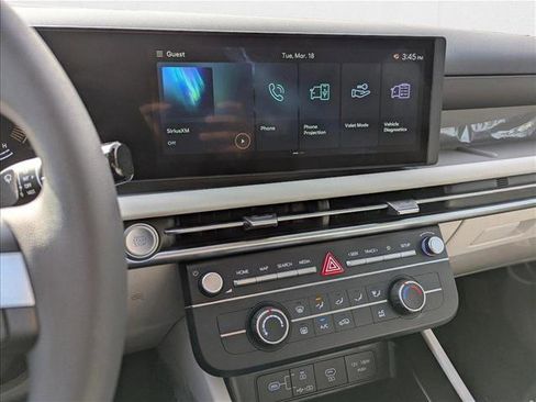 New 2025 Hyundai Tucson SE image 11