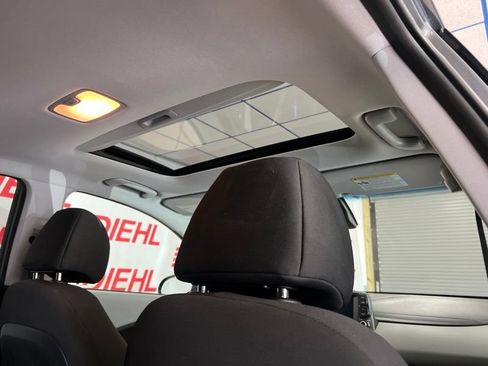 Used 2018 Hyundai Kona SEL w/ SEL Tech Package 02 FWD image 12
