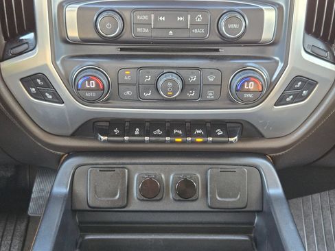 Used 2017 GMC Sierra 1500 SLT w/ Texas SLT Premium Package AWD/4WD image 18