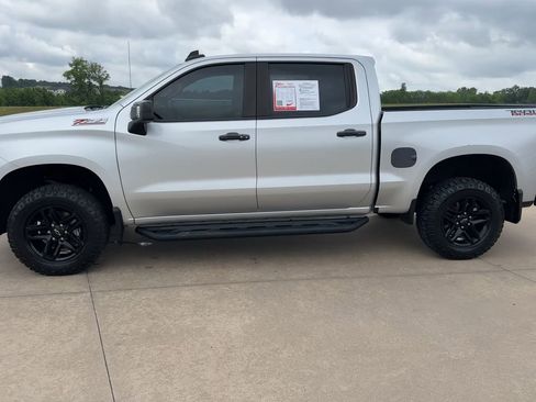 Used 2020 Chevrolet Silverado 1500 LT Trail Boss AWD/4WD image 4
