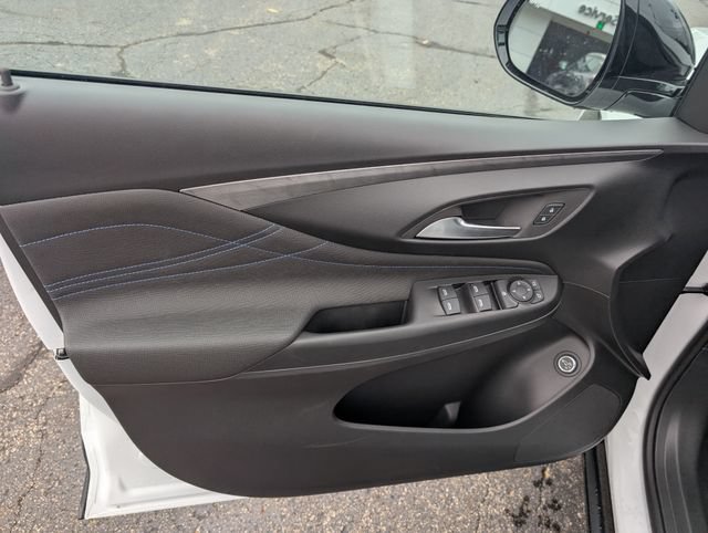 New 2026 Buick Envista Sport Touring w/ Convenience I Package FWD image 15