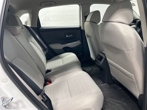 Certified 2025 Honda HR-V LX image 16