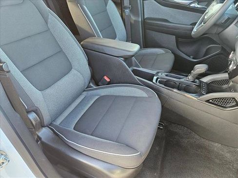 Used 2025 Chevrolet TrailBlazer LT image 20