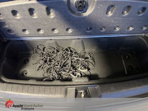 Used 2019 Dodge Journey SE w/ Safe & Sound Group image 17