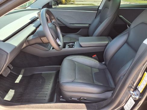 Used 2025 Tesla Model 3 Long Range RWD image 23