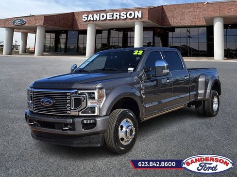 Used 2022 Ford F350 Platinum image 7