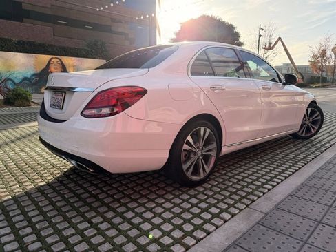 Used 2017 Mercedes-Benz C 300 Sedan image 11