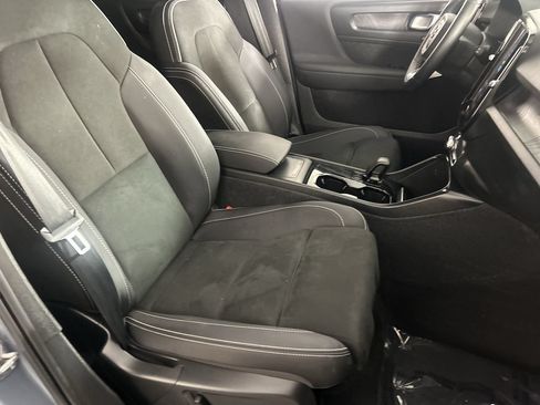 Used 2023 Volvo XC40 Recharge Plus AWD/4WD image 26