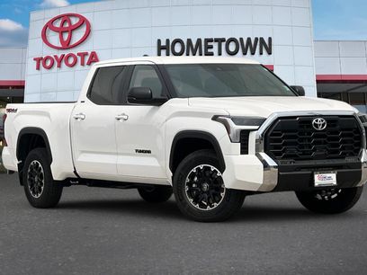 New 2026 Toyota Tundra SR5 w/ TRD Off-Road Package