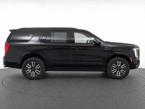 Certified 2023 GMC Yukon AT4 w/ AT4 Premium Plus Package AWD/4WD image 8