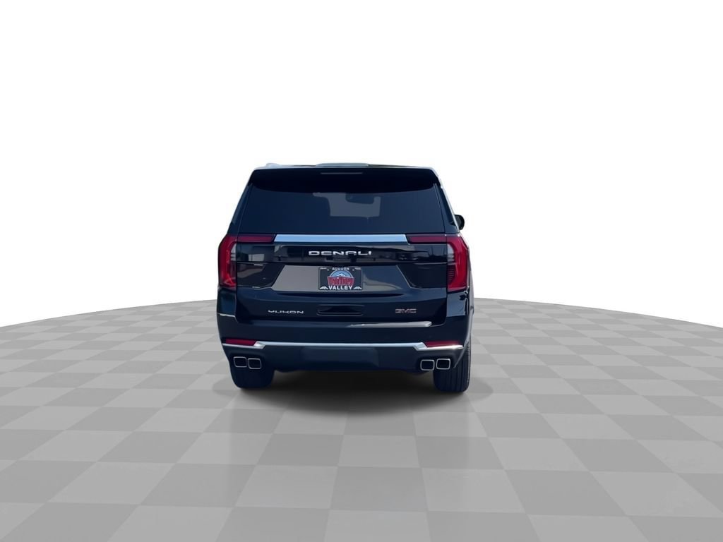 New 2026 GMC Yukon Denali w/ Sun & Power Step Package AWD/4WD image 7