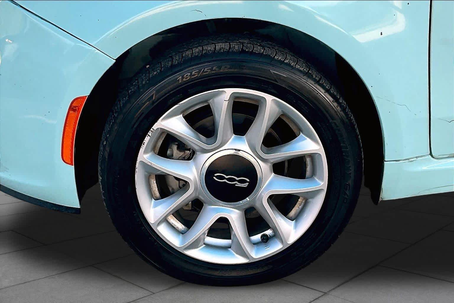 Used 2017 FIAT 500 Pop FWD image 10