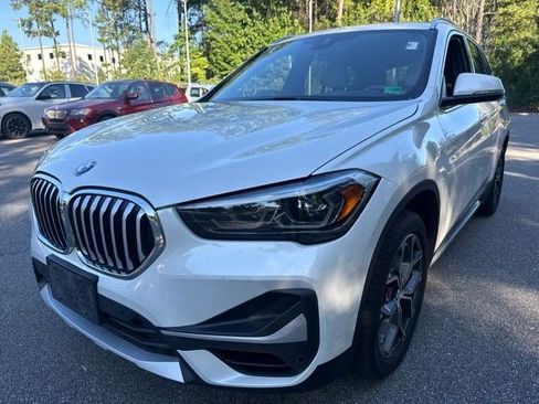 Used 2021 BMW X1 sDrive28i w/ Premium Package FWD image 9