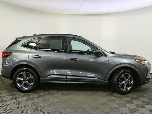 Used 2023 Ford Escape ST-Line w/ Tech Pack #1 AWD/4WD image 14
