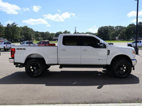 Used 2022 Ford F250 Lariat AWD/4WD image 4