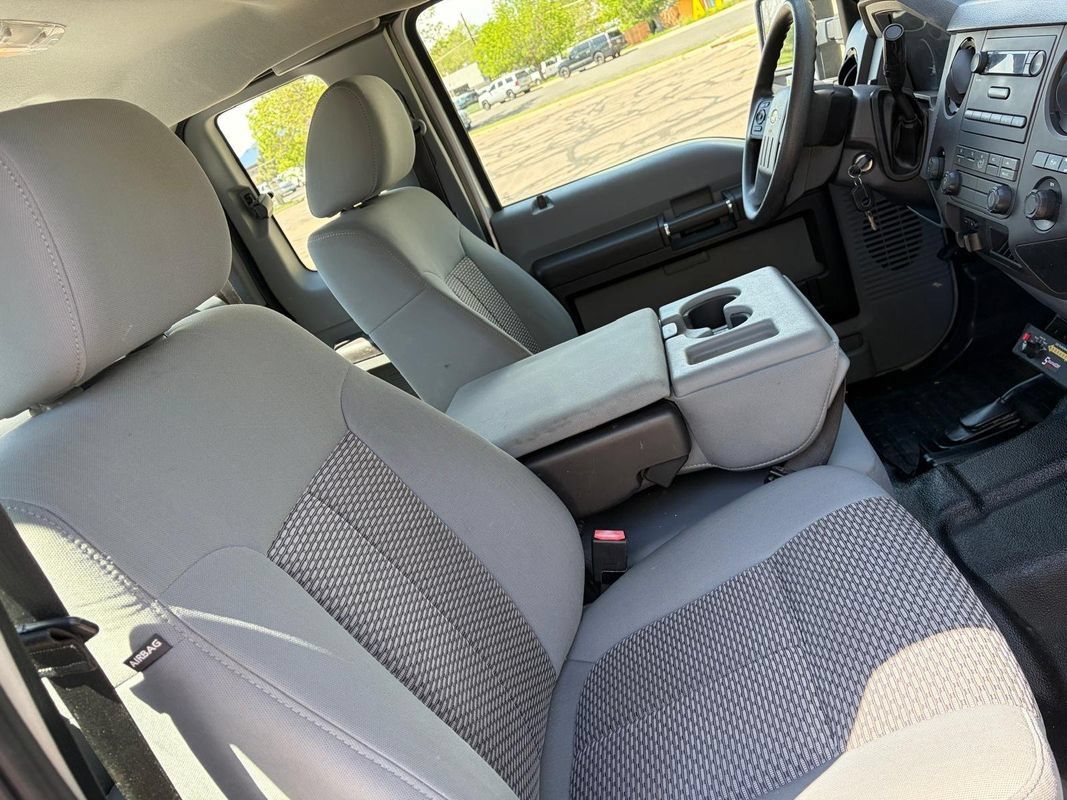 Used 2015 Ford F250 XL w/ Power Equipment Group AWD/4WD image 19