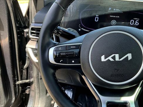 Certified 2023 Kia Sportage X-Line w/ X-Line Premium Package image 11