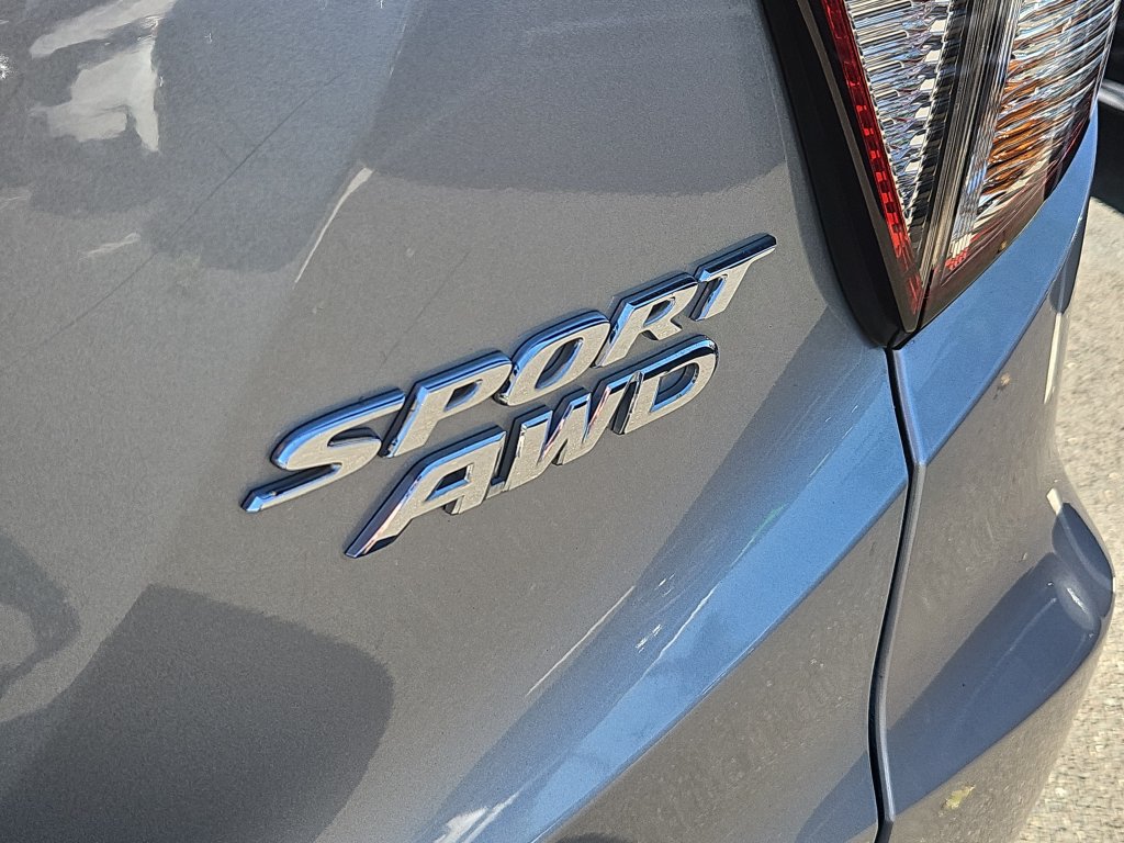 Used 2020 Honda HR-V Sport image 12