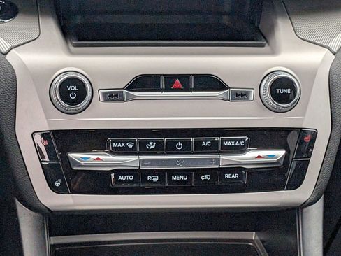 Certified 2023 Ford Explorer XLT w/ Equipment Group 202A image 20