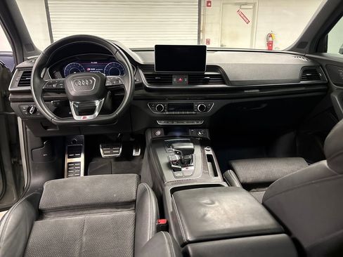 Used 2020 Audi SQ5 Premium Plus w/ Premium Plus Package image 41