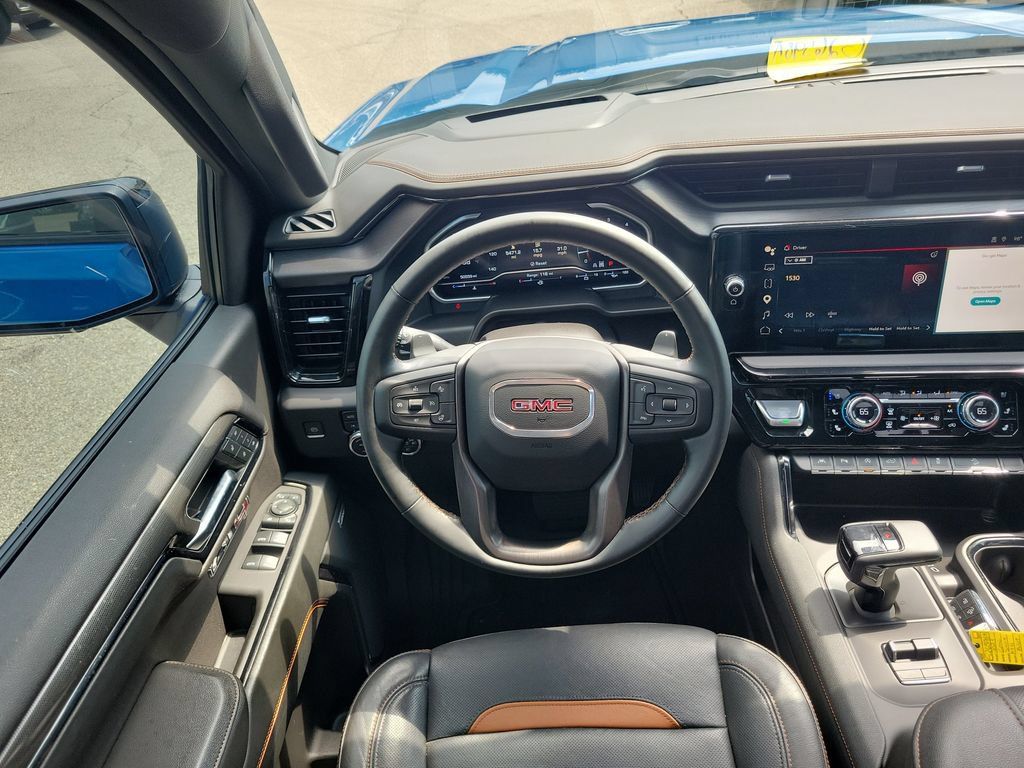 Used 2023 GMC Sierra 1500 AT4 w/ AT4 Premium Package AWD/4WD image 9