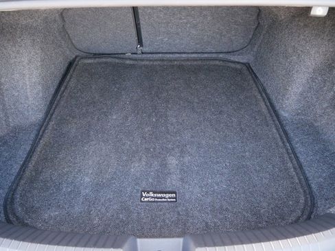 Used 2024 Volkswagen Jetta GLI Autobahn image 18