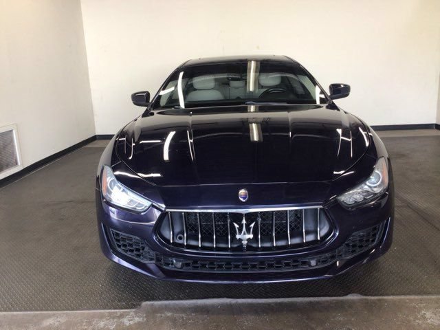 Used 2018 Maserati Ghibli RWD image 2