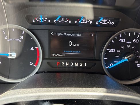 Used 2017 Ford F250 XLT w/ XLT Value Package AWD/4WD image 17